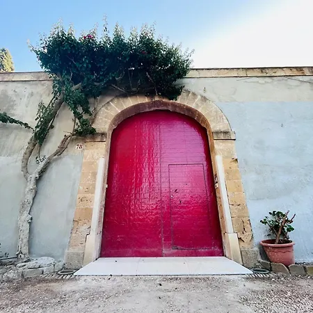مزرعة للإقامة Baglio Fontanasalsa
